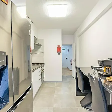 Apartment Mg Hollidays - Av Infante