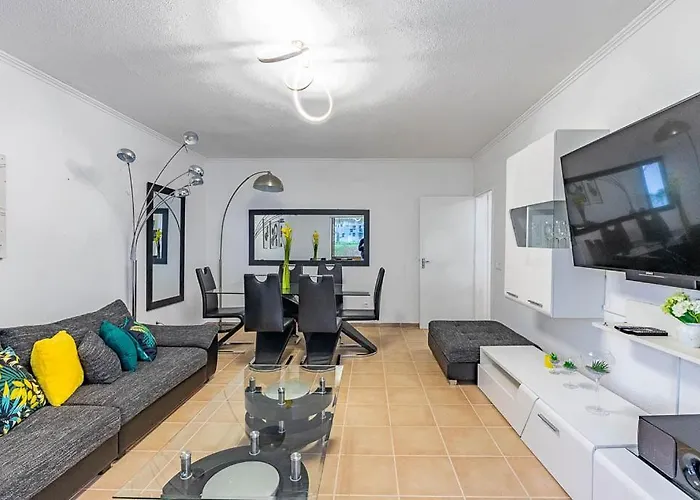 Apartment Mg Hollidays - Av Infante *