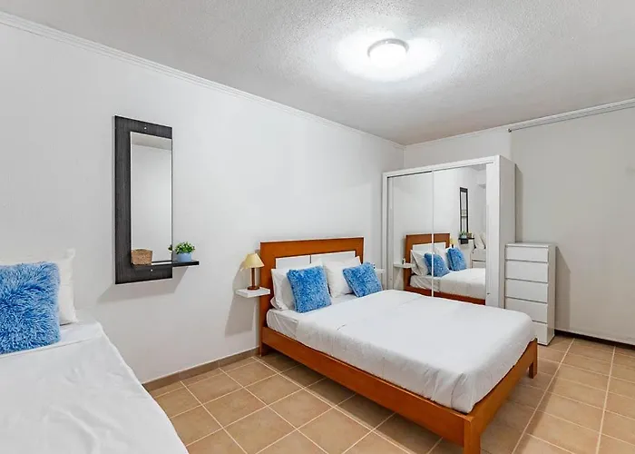 Mg Hollidays - Av Infante Apartment